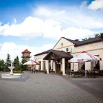 Dworek Debowko Tatil parkı