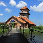 Dworek Debowko 2* 바르토시체