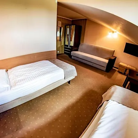 Prázdninový areál Dworek Debowko 2*