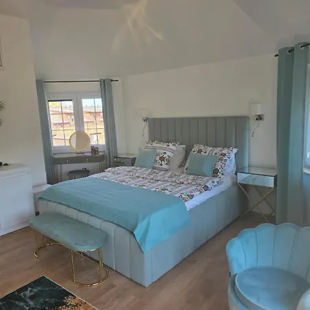 Dworek Debowko Prázdninový areál 2*