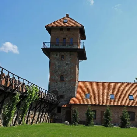 Dworek Debowko Üdülőpark