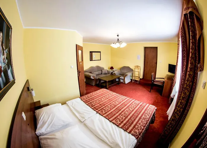 Dworek Debowko Prázdninový areál 2*